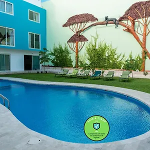 Playa Encantada Apartahotel Playa del Carmen